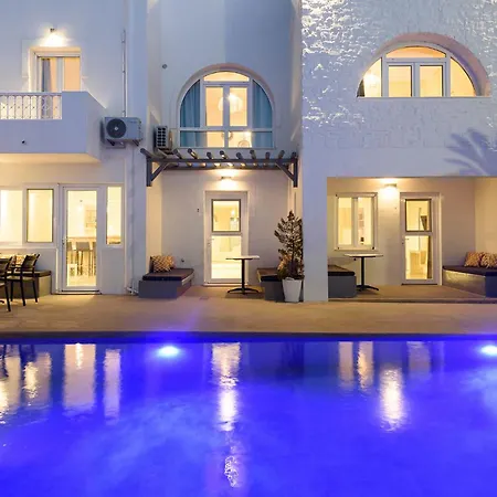 Vammos Luxury Residences דירה