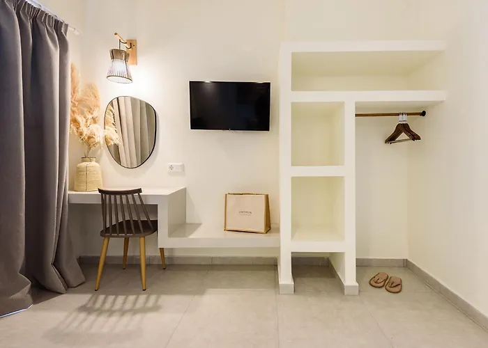 Vammos Luxury Residences *