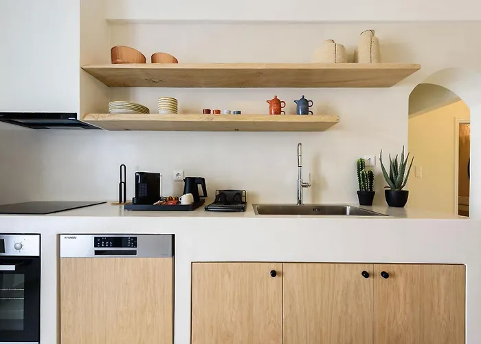 Vammos Luxury Residences Náusza