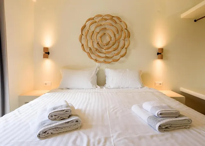 Vammos Luxury Residences *