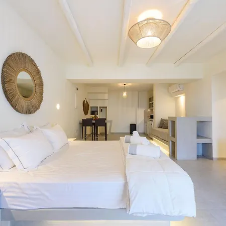 Vammos Luxury Residences *